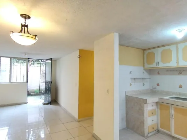 Foto de Departamento en Venta con Dos Locales Comerciales en San Bartolo