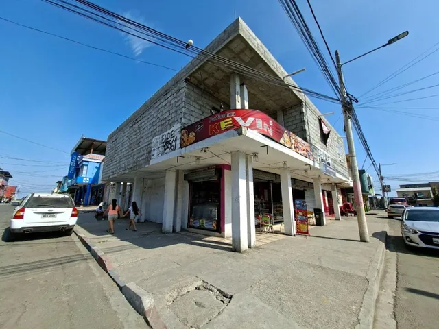 Foto de Casa Esquinera de Venta en Jaramijo, Manabí