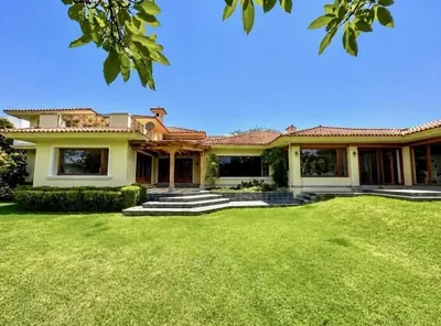 Foto de La Viña 2.206 m² Casa en Venta 4 Habitaciones con Suite Independiente