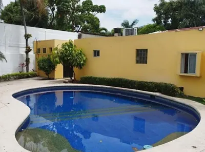 Foto de Ceibos Secror Privado Casa de 800 m² y Suite. Guayas