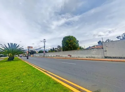 Foto de Lote Comercial Elite en Renta 1.200 m² | Esquinero Frente Al San Luis Shopping
