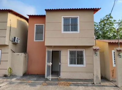 Foto de Casa en Venta en Duran City Etapa Amaranto Ronr, Guayas