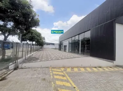 Foto de Av 4 de Noviembre, Vendo Local con Showroom y Talleres, 3.825 m², Manabí