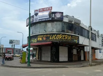 Foto de Edificio Comercial de Venta en Mata Zona Centro, Manabí
