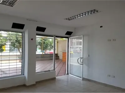 Foto de Local Comercial de Venta en Manta Zona Norte, Manabí