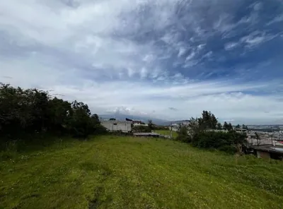 Foto de En Venta Terreno 1200 M²en El Centro de Cayambe