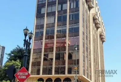 Foto de Venta Oficina Av 9 de Octubre, Guayas