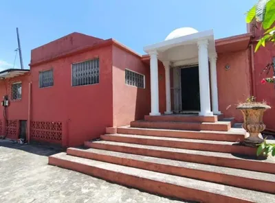 Foto de Lote 10.798 m² Frente Al Mar en Esmeraldas