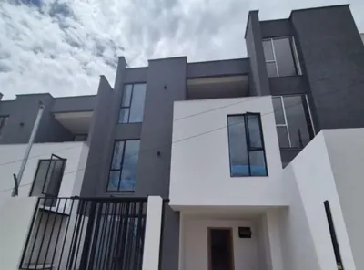 Foto de Casa en Venta - por Estrenar - Cuenca Sector Racar - Aplica Crédito Vip, Azuay