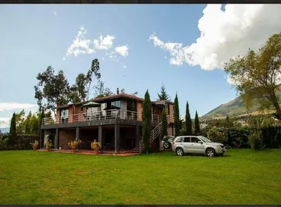 Foto de Se Vende Casa Frente Al Lago San Pablo en Otavalo, Imbabura