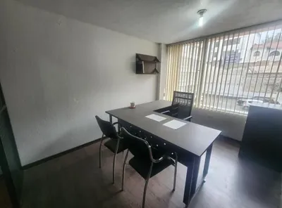 Foto de Venta de Oficina Comercial Centro de Quito Amoblada 35 m Edif. Corporativo Asamblea