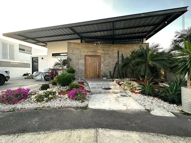 Foto de Casa Venta en Marina Blue, Arquitectura Moderna - Lujosa (Sb), Manabí