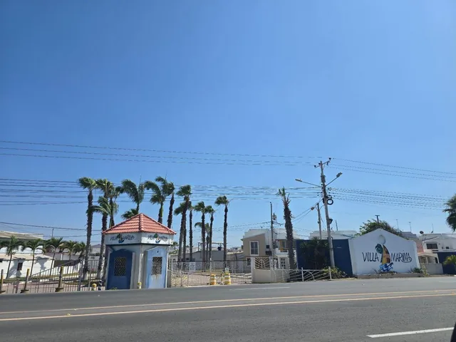 Foto de Venta de Oportunidad Casa en Urbanización Villa Marina Frente Al Mar