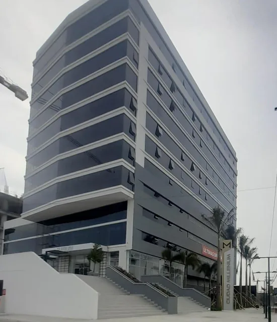 Foto de Oficinas por Estrenar en Venta - Edificio Platinium Ciudad Millenium - Daule, Guayas