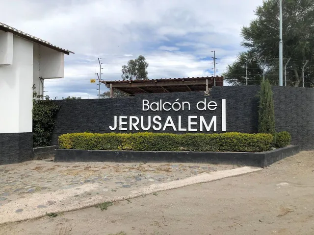 Foto de Terreno Malchingui Para Casa de Campo en Urbanización