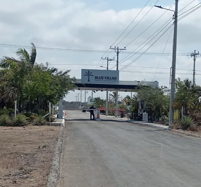 Foto de Vendo Solar de 250 m² en Punta Blanca Frente a Entrada 5