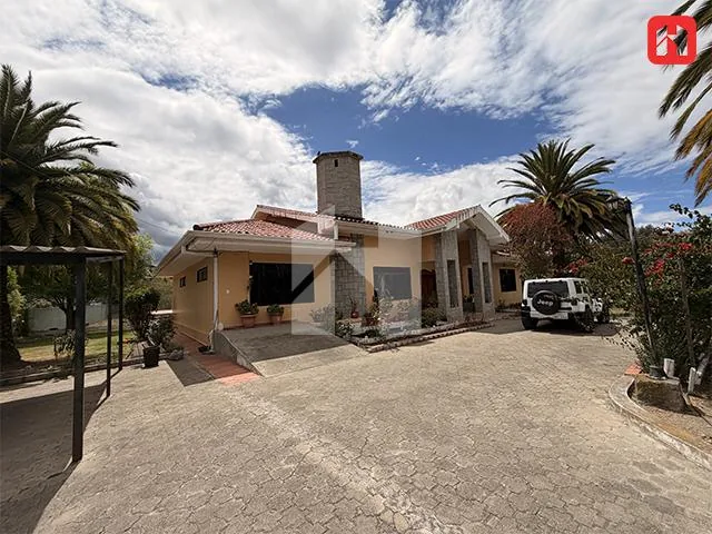 Foto de Vendo Terreno con Casa en Cuenca – Sector Challuabamba (St4074), Azuay