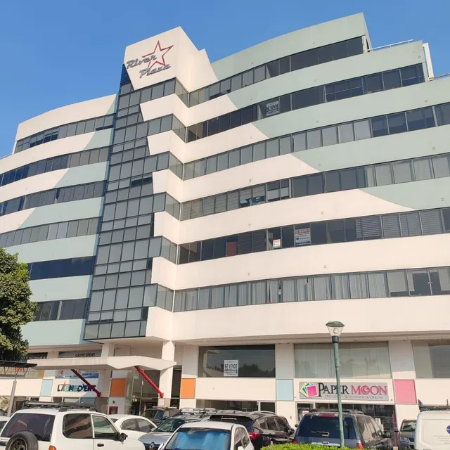 Foto de Venta Oficina - Edificio River Plaza - Vista Espectacular - Garaje (Wp), Guayas