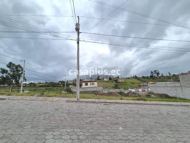 Foto de Terreno en Venta Sector Tiobamba Sur en Latacunga, Cotopaxi
