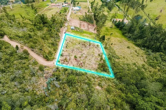 Foto de Terreno con Vista Maravillosa en Tarqui, Azuay