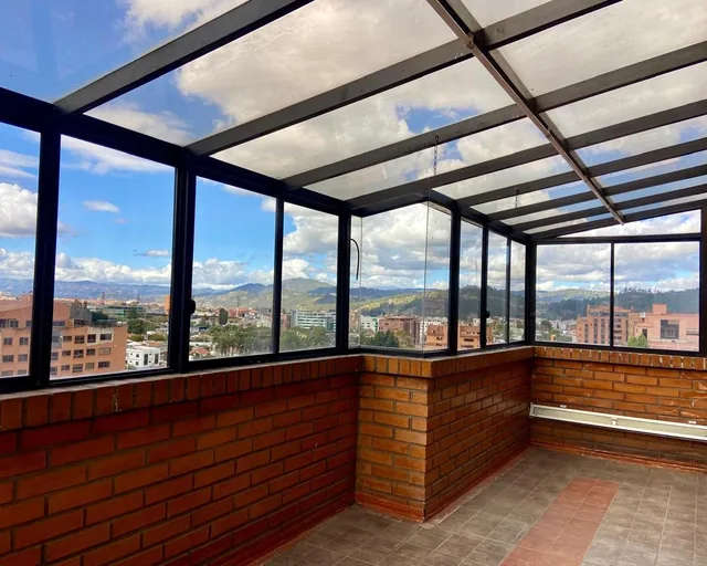 Foto de Hermoso Departamento en Venta, Sector Virgen de Bronce, Azuay