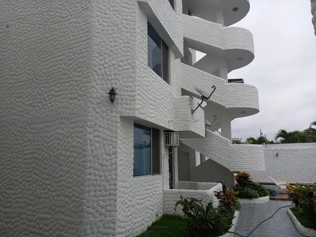 Foto de Vendo Departamento Departamento de 80 m² con 2 Dorm. en Tonsupa Sector Cabaplan